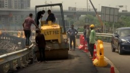 Maharashtra: MMRDA continues repair work on approach road connecting Atal Setu
